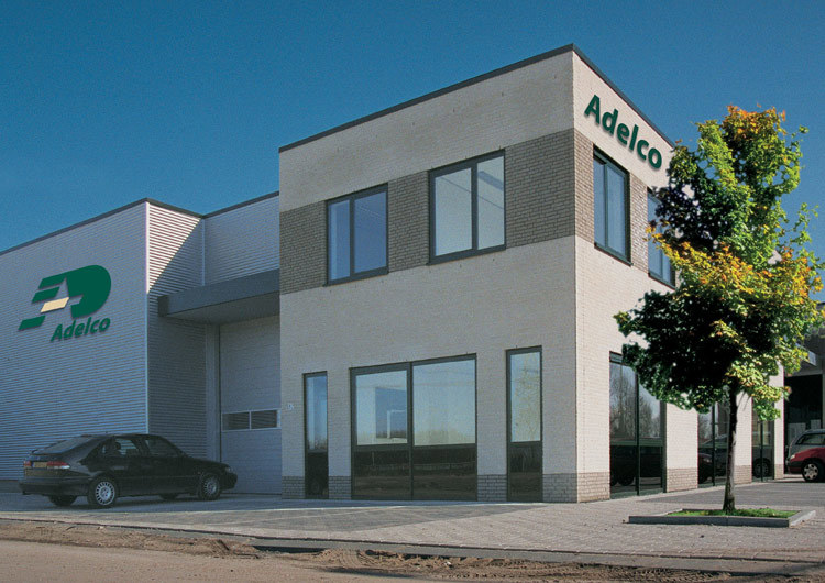 Januari 2003: Start van Adelco Electronics